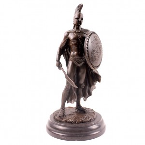 Царь Леонид с мечом и щитом